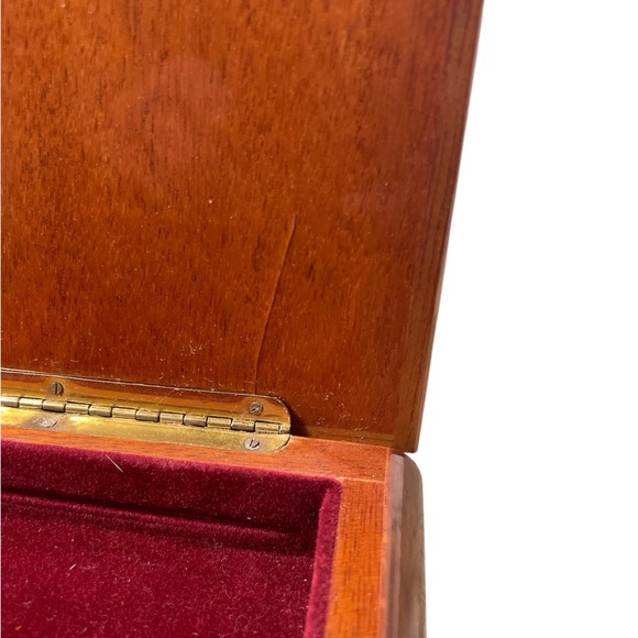 Vintage Jewelry Music Box Wood Floral Inlay Lidded Plays Sunrise Sunset - Picture 8 of 10